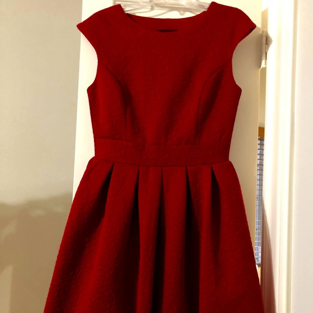 Red Rose Patterned Circle-Cut Out Dress